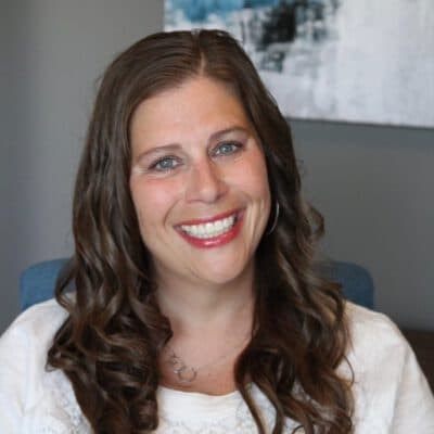 Robyn Janssen headshot