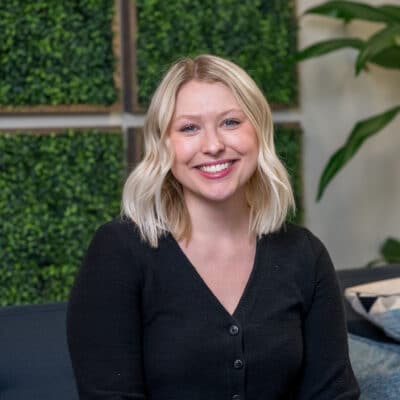 Kylie Olson headshot