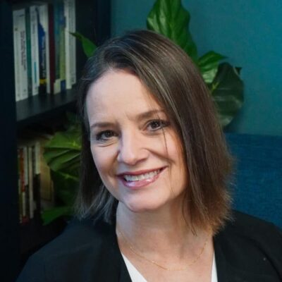 Lindsay Rahkola headshot
