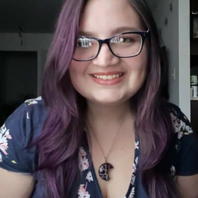 Rayna Larson headshot
